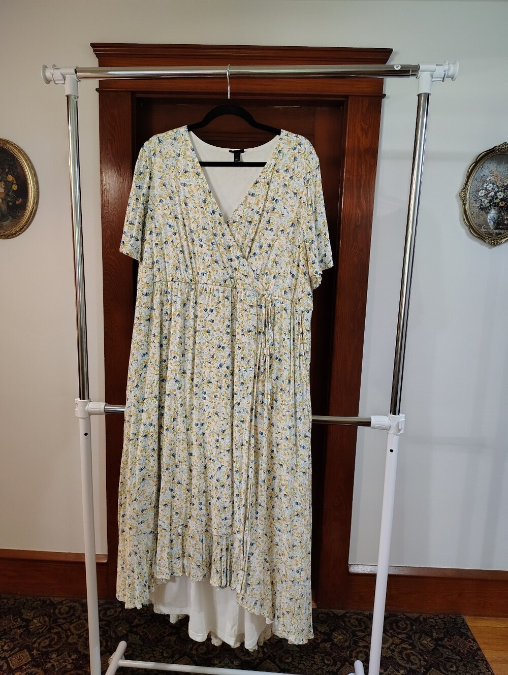 Torrid plus size Hi-lo Ditsy Floral dress